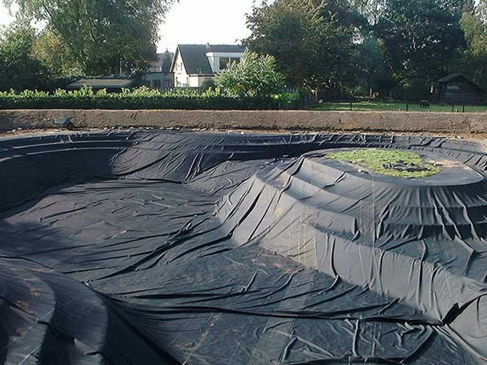 Lire la suite à propos de l’article LA BÂCHE EPDM